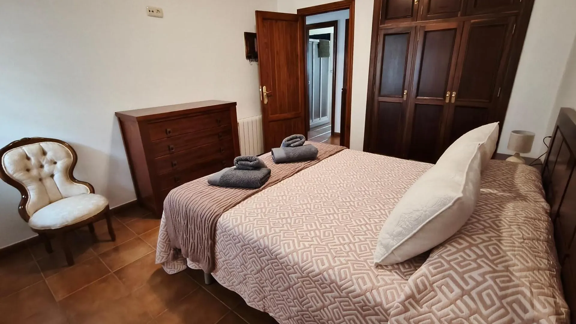 アパート Apartamentos Cortijo Los Jacintos ロンダ スペイン